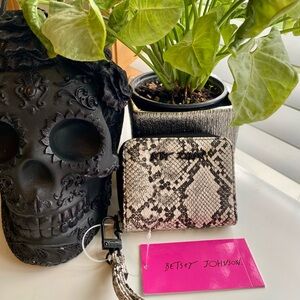 Betsey Johnson Snake Print Wallet. NWT
